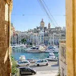 Lovely Traditional 4br Townhouse In Charming By 360 Estates Διαμέρισμα Senglea