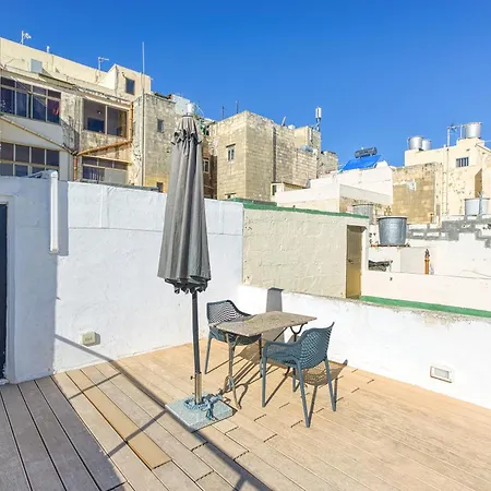 Lovely Traditional 4br Townhouse In Charming By 360 Estates Διαμέρισμα