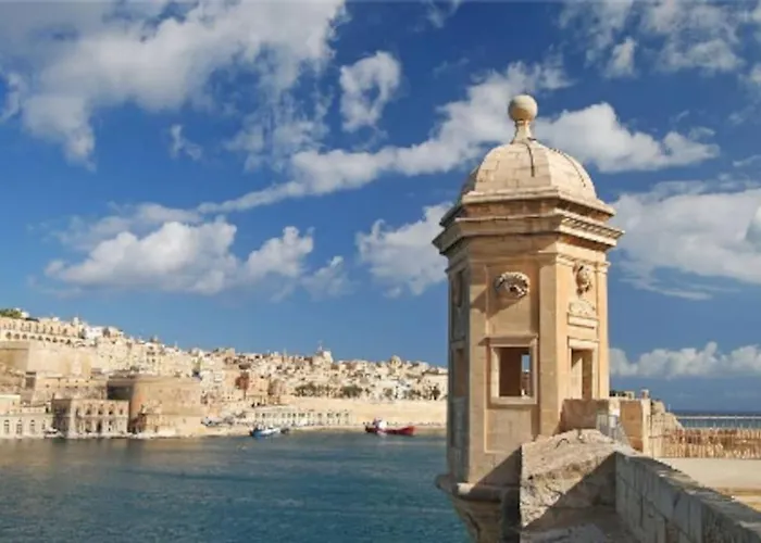 Lovely Traditional 4br Townhouse In Charming By 360 Estates * Senglea