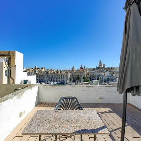 Lovely Traditional 4br Townhouse In Charming By 360 Estates * Senglea