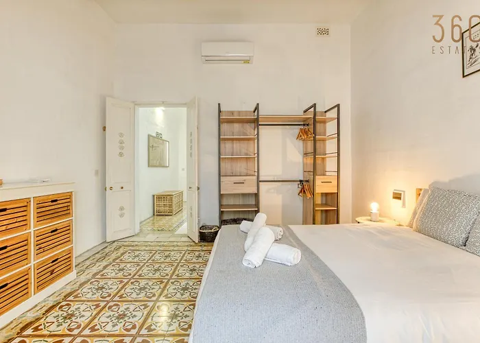 Lovely Traditional 4br Townhouse In Charming By 360 Estates Apartment Senglea